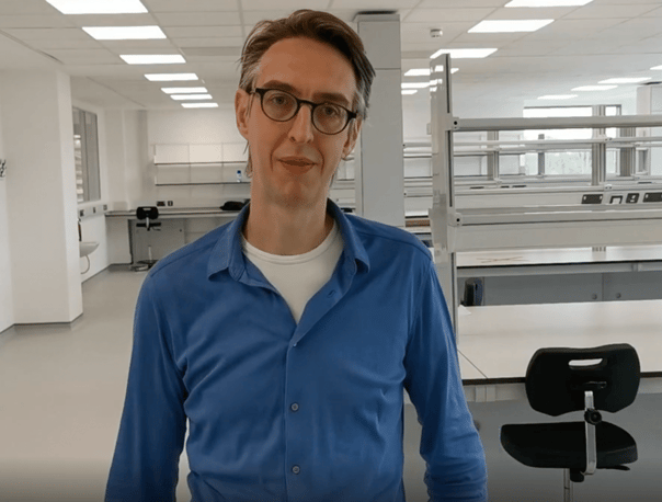 Direct conversion of fibroblasts to functional neurons by defined factors