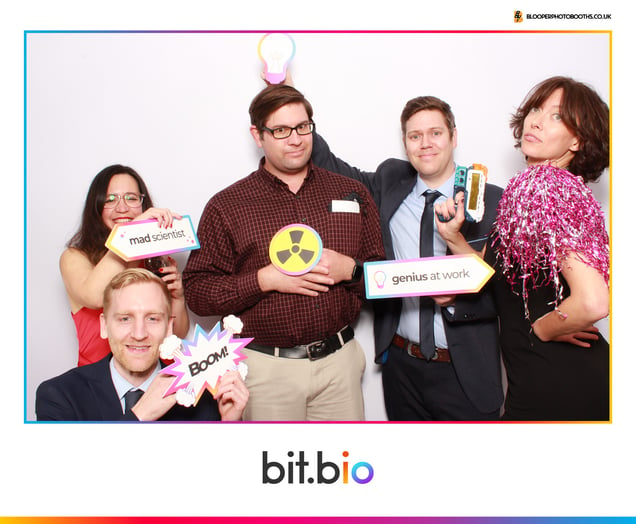 Blooper Photobooths - bitbio - 20220313_000232 (1)