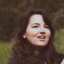 An image of Dr Elizabeth Di Lullo