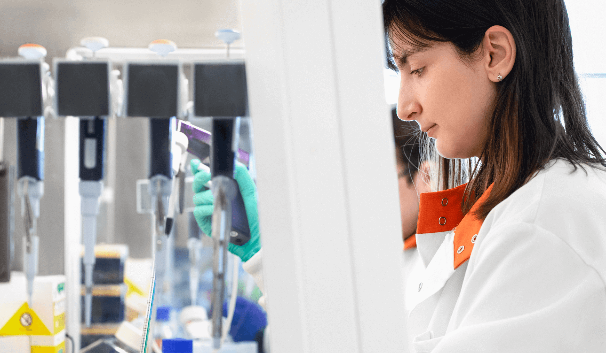 Step-by-step protocols, from ICC to MEA, for scientists working human iPSC-derived cells.