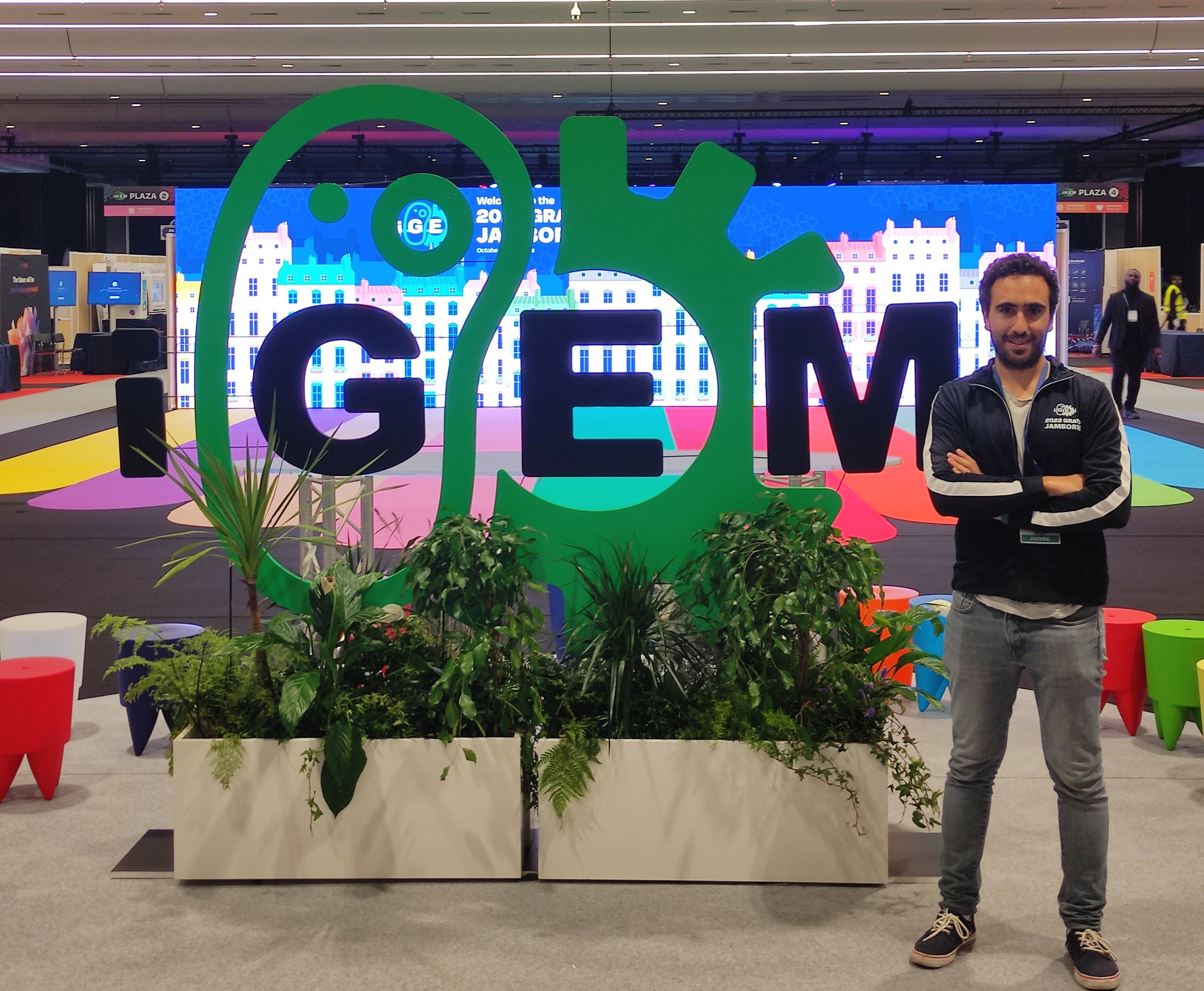 Behind the scenes at iGEM, the world's largest synbio competition for students!